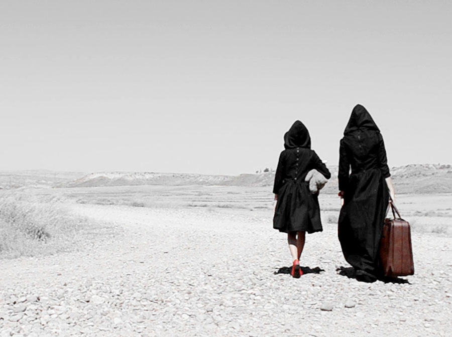 La-costurera.-fotograma